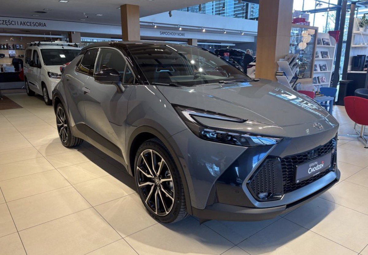 GallusWen tweet media