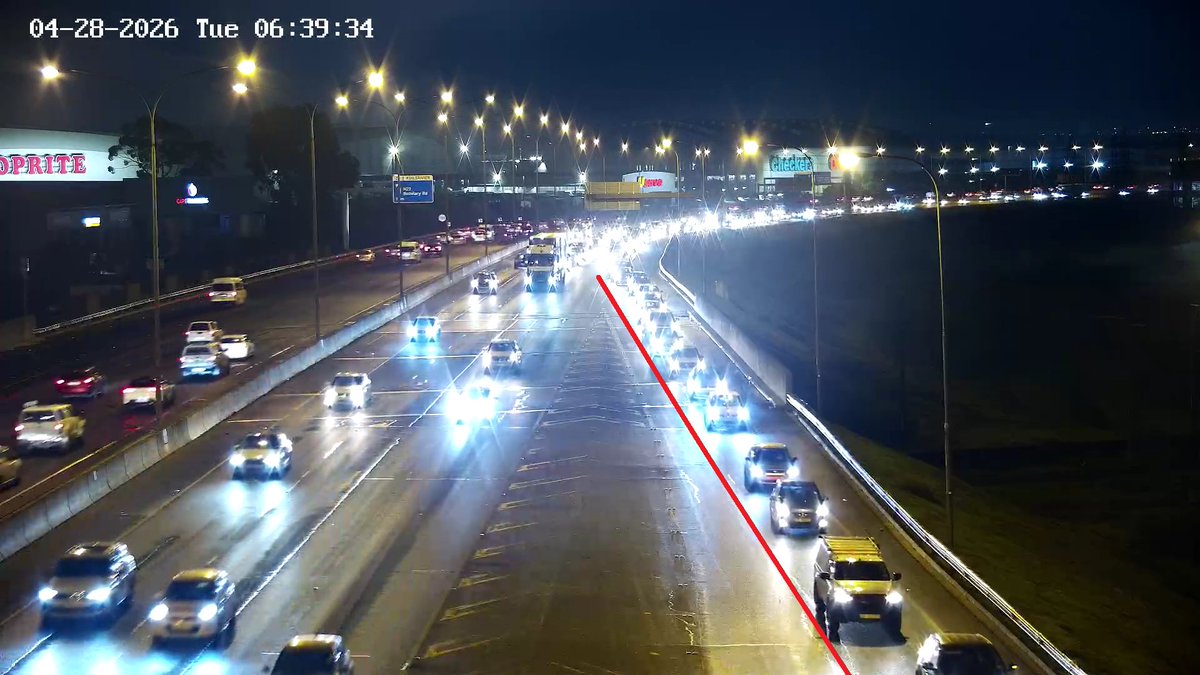 CapeTownFreeway's tweet image. #Congestion: R300 North ramp to Old Paarl Rd (R101). Expect delays. #BeTheChange