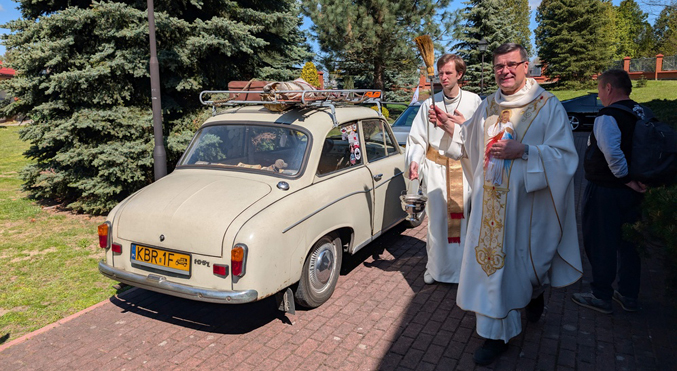 MilosierdzieBrz's tweet image. XXII Rozpoczęcie Sezonu Klasycznej Motoryzacji za nami - #relacja + #galeria + #video na stronie:

milosierdzie.brzesko.net.pl/blog/2026/04/x…