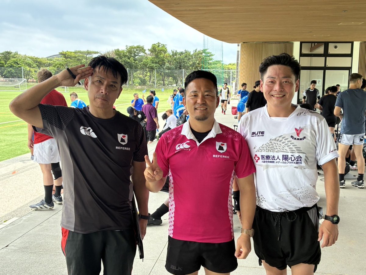 ORFU1968's tweet photo. 沖縄リーグ第2節、マッチオフィシャルの皆さんお疲れ様でした！
#沖縄県
#ラグビー
#レフリー
#トップレフリー育成支援事業
#砂川口腔ケアクリニック
#株式会社グッドワン
#さむら脳神経クリニック
#盛虎ジャパン株式会社 https://t.co/8vXeKiplQV