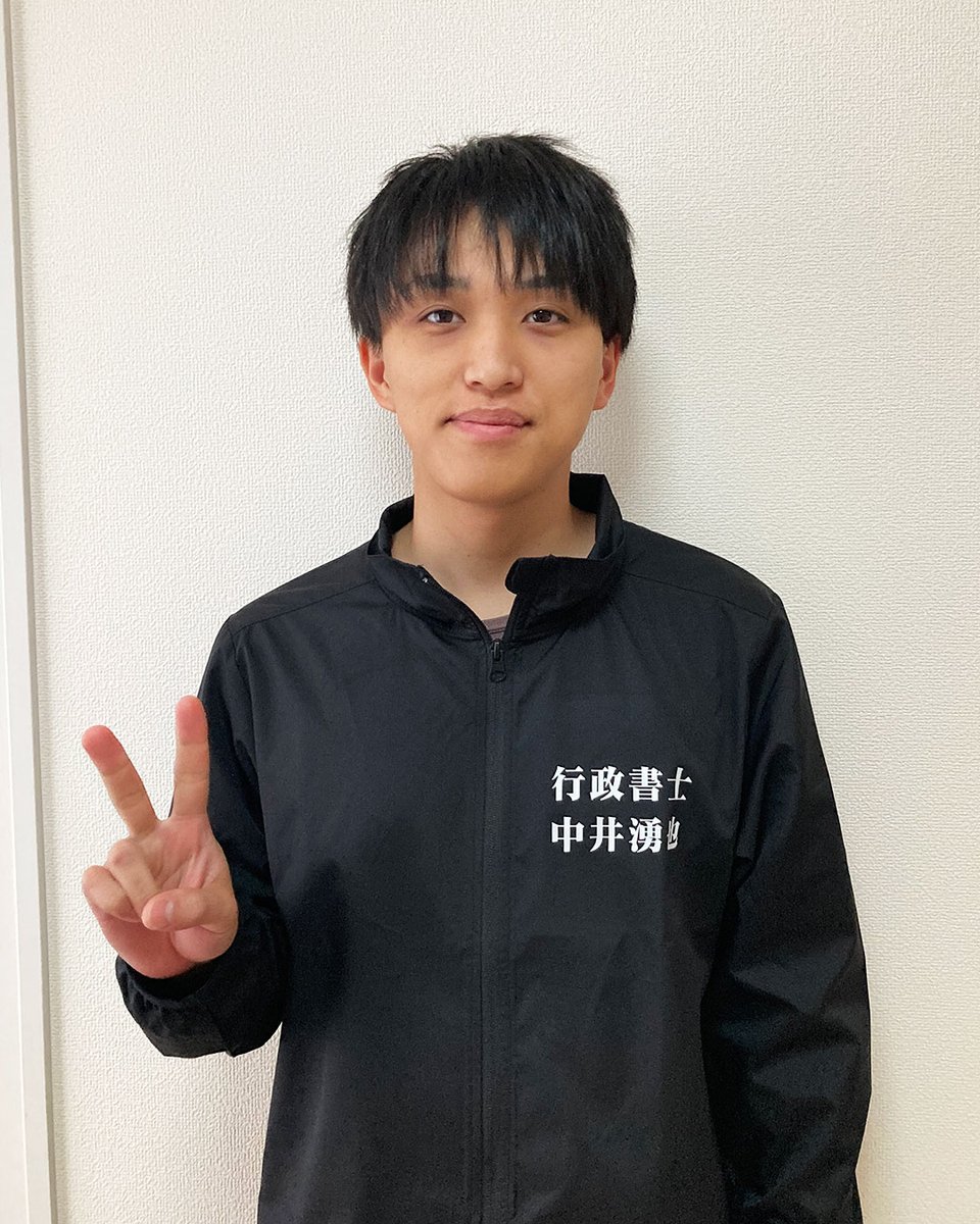 jetchop_inc's tweet photo. 朝夕まだ少し肌寒いこの時季に。
さっと羽織れる軽量作業ジャケットの制作事例をご紹介します。
機能性とオリジナル感を両立した、使いやすい1着になりました。

https://t.co/GVxcZYuGiH

#オリジナルジャケット #ユニフォーム https://t.co/jtoOYxpt83