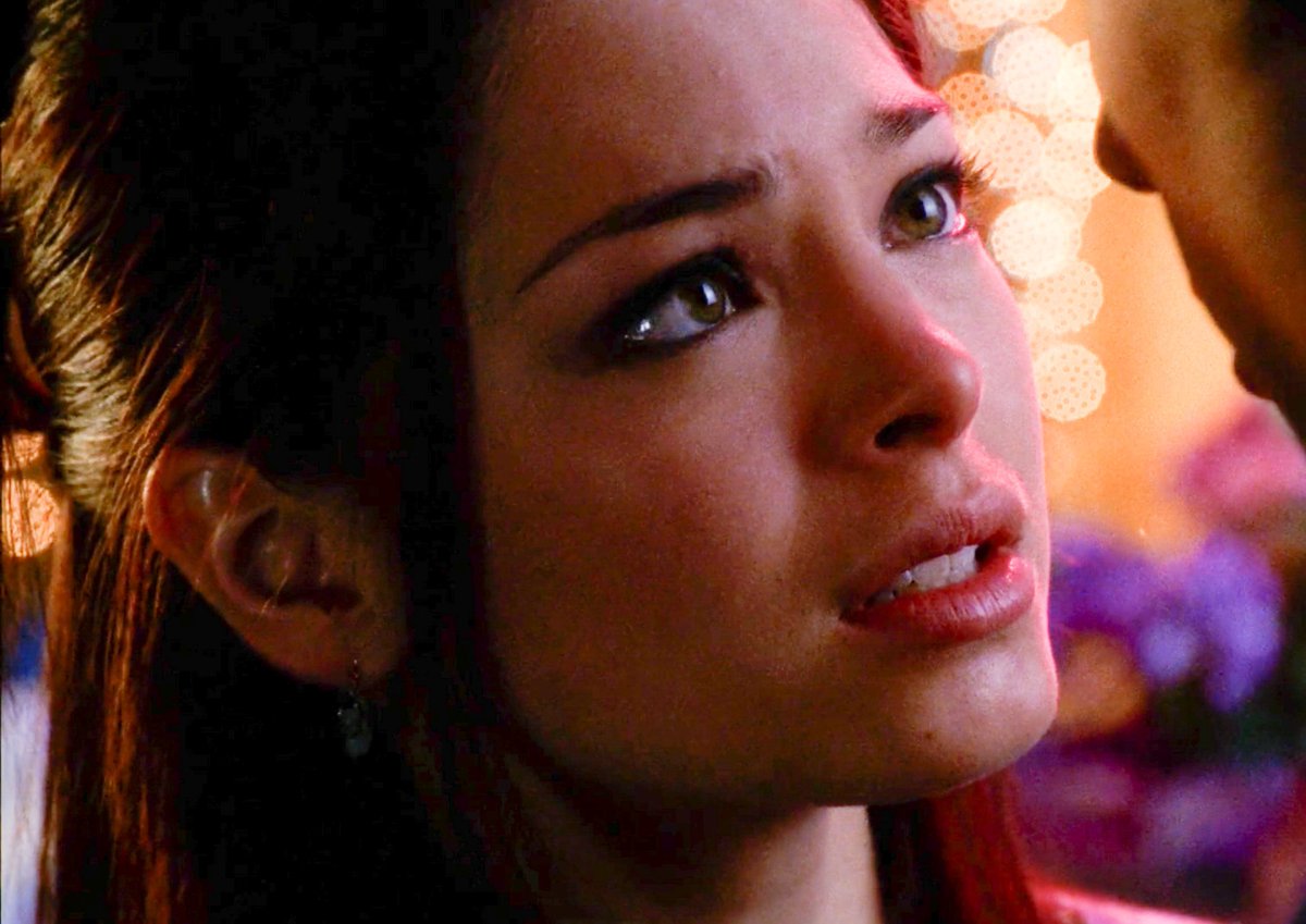 lana lang archive tweet media