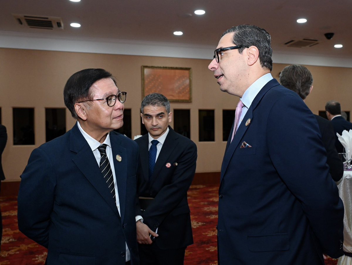 MFAThai's tweet photo. DPM/FM @SihasakPh met with H.E. Dr. Constantinos Kombos, Minister of Foreign Affairs of #Cyprus @ckombos, on the sidelines of the 25th ASEAN - EU Foreign Ministers’ Meeting #AEMM in #Brunei and underscored the importance of the ASEAN-EU Strategic Partnership. Both sides also exchanged views on the Middle East situation and impacts within and beyond the region incl. the impact on freedom of navigation due to the closure of the Strait of Hormuz. (28 Apr 2026)