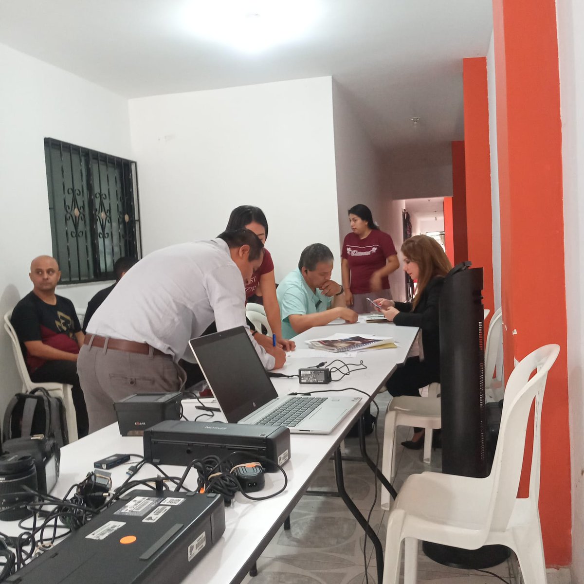 Consulado del Ecuador en Ipiales tweet media