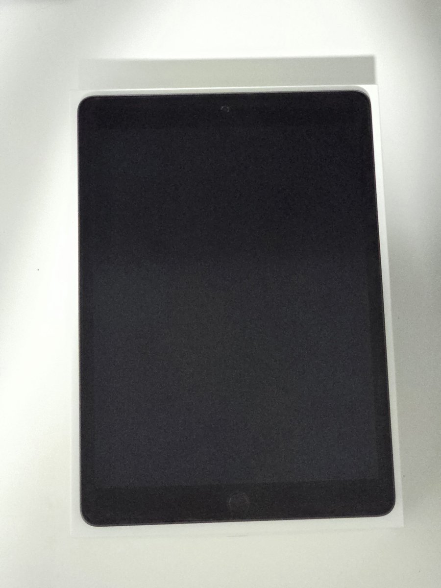 wtick1519's tweet photo. iPad Gen9 Wifi 256GB สีเทา
📍ราคา 6800 บาท
ประกันหมดแล้ว ใช้งานได้ปกติ ไม่มีตำหนิ
มีแค่เครื่อง+กล่องค่ะ
นัดรับได้ตาม mrt 
#ไอแพดมือสอง #ไอแพดมือ2 #ส่งต่อไอแพด #ipadมือ2 #ipadมือสอง  #ส่งต่อipad https://t.co/ZWv9vcqLvj
