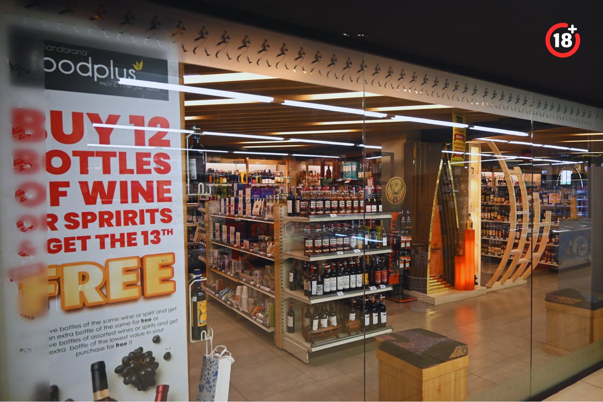 ChandaranaSuper's tweet image. From rare spices to the finest cellar selection,we dn't just stock shelves;we curate your kitchen. At ABC Place, every aisle is an invitation to discover something new #ProudlyKenyan #Since1959 #CommunityFirst #AuthenticFlavours #HomeGrownQuality #TheArtOfGroceries #NairobiLiving
