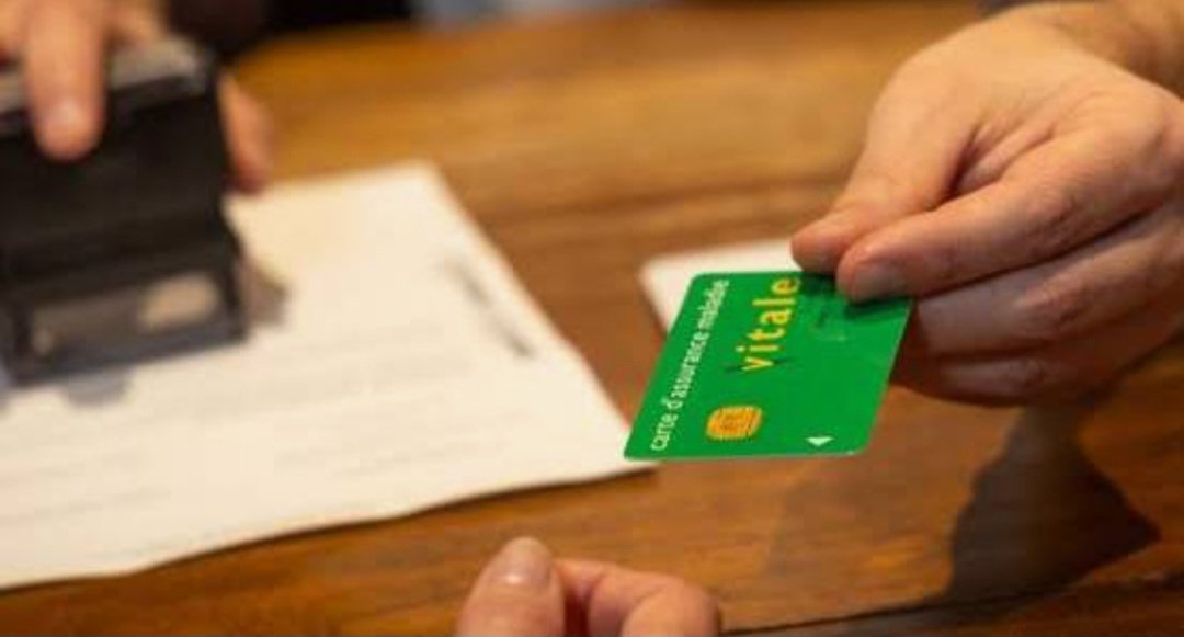 JPhilippebrun's tweet image. [#Ess - Mutuelle] @SudOuest @Belhache (abo.) : "Ce n’est pas une #mutuelle a minima". JL.#Gleyze prend son bâton de pèlerin pour promouvoir la Mutuelle #girondine ➡️ share.google/1r2XsryxXqv1BG… cc @Gironde @mutualite_fr @CRESS_NvlleAqui @tduverger ⤵️