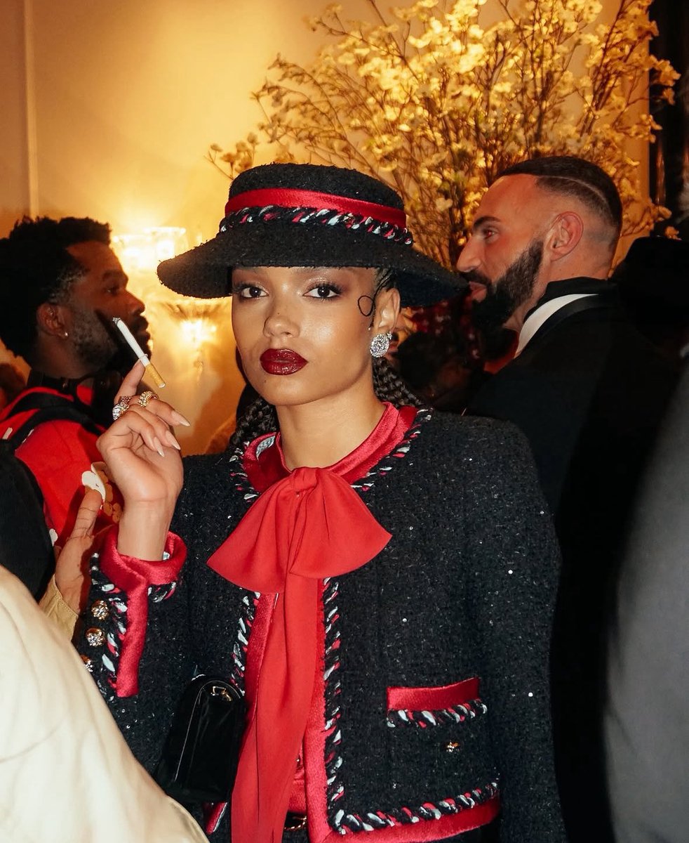 haydove akgae tweet media