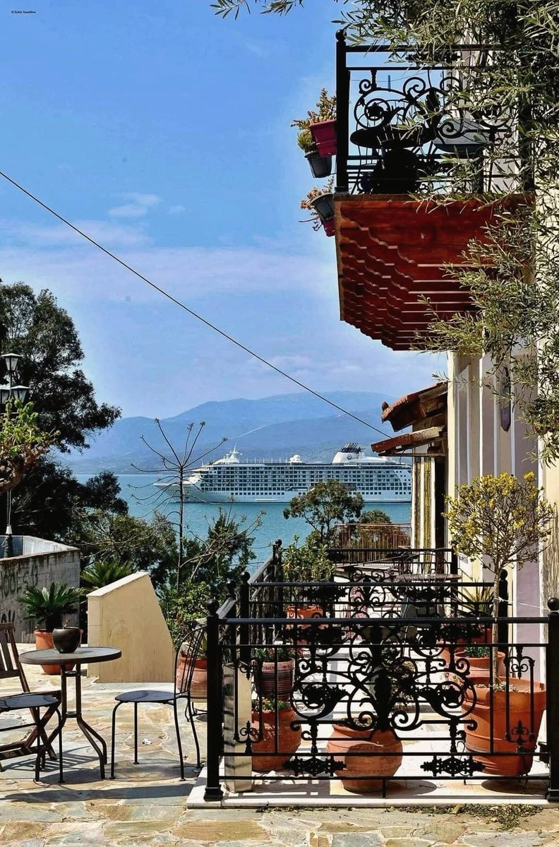 Καλημέρα Καλή Τρίτη σε όλους!!μια φωτογραφία από την Ναύπλιο 👍