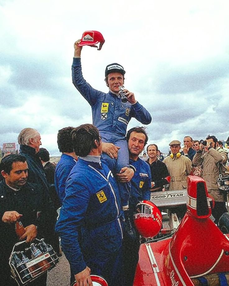 KrisVanD2's tweet image. Good morning y'all 🙋🏾‍♂️

Niki lauda - Ferrari 312B3 -74  001/11 F12 3.0  won his first Grand Prix #OnThisDay from pole position,1974 Spanish Grand Prix,Jarama.

It was Lauda's first of 25 Formula One victories.

Ferrari team mate Clay Regazzoni finished second and Emerson