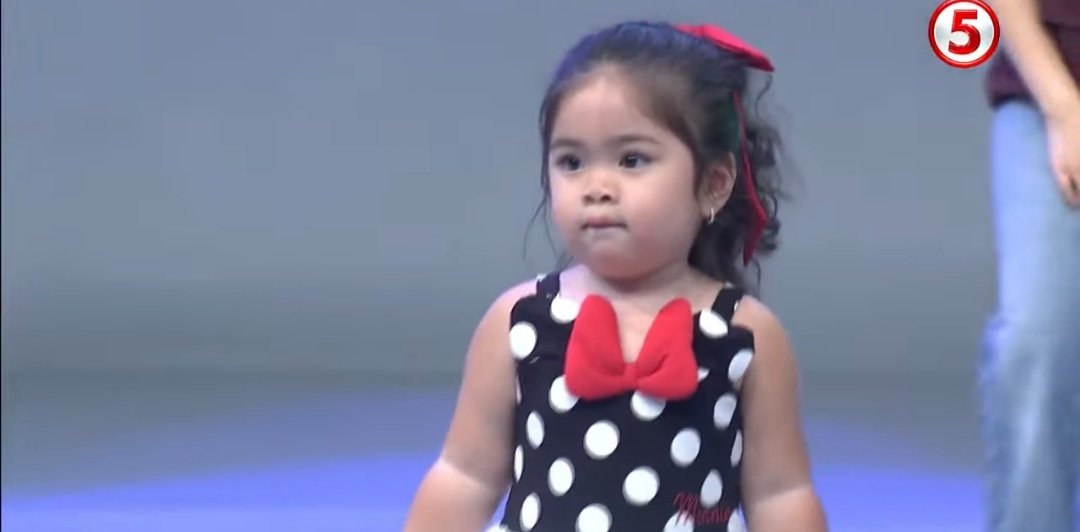 francis valle tweet media