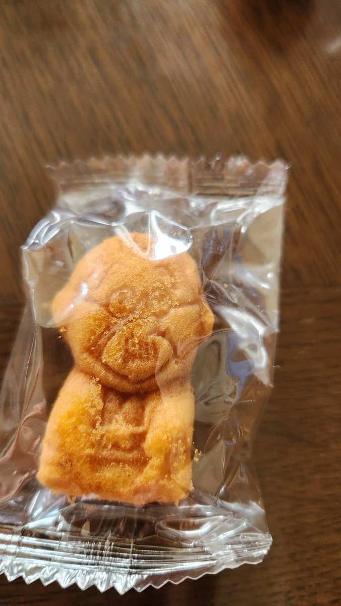 ヤスです！続きね😊こういう時奥さんは「全員揃ってるか」とか気にせず食べちゃう方で😁私は「 #カツオくん 5人で #フネさん 居ないとか？」が気になる方で😅一旦並べてみたい！🧐「ちょっとその #波平さん 食べ ちゃうの待って！」😫続く！😄

#ミンキーヤス #TOKAIRADIO #レインボータウンFM