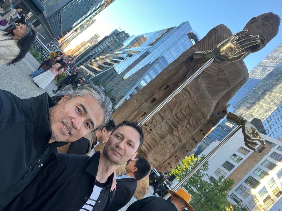 asadbuda tweet media