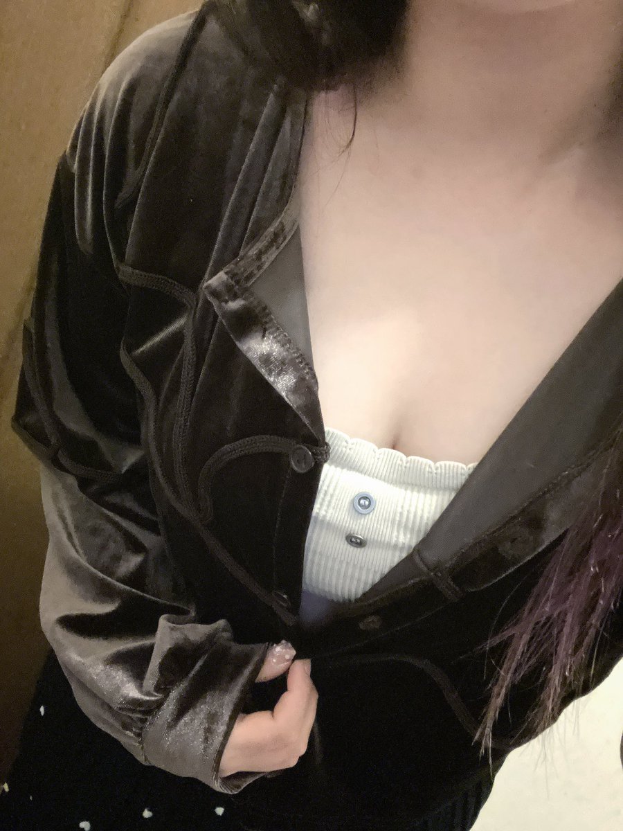 nekopai072i's tweet image. おはよお、女の子と遊びたいなあ🥺
#レズ #LGBT 
#レズビアンさんと繋がりたい
#レズセ #関西