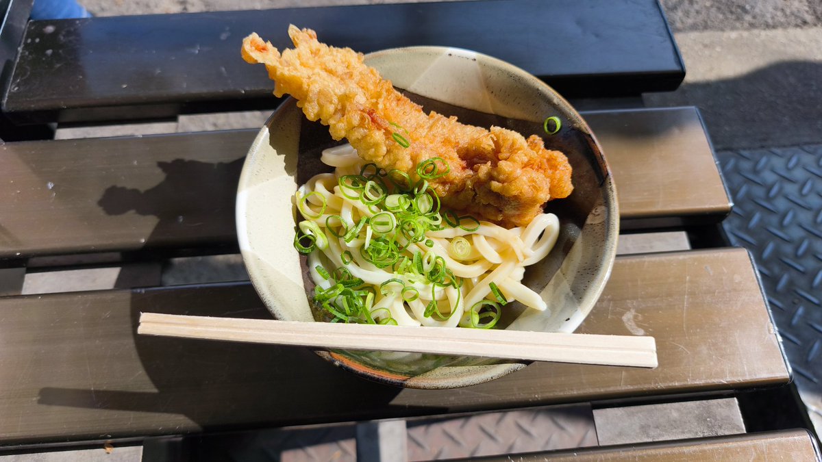 トルエン tweet media