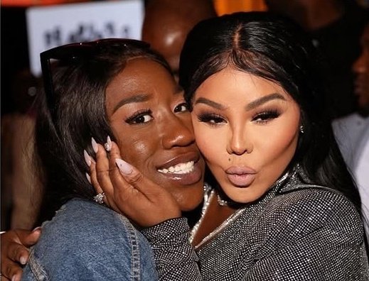 Roman🎀 tweet media