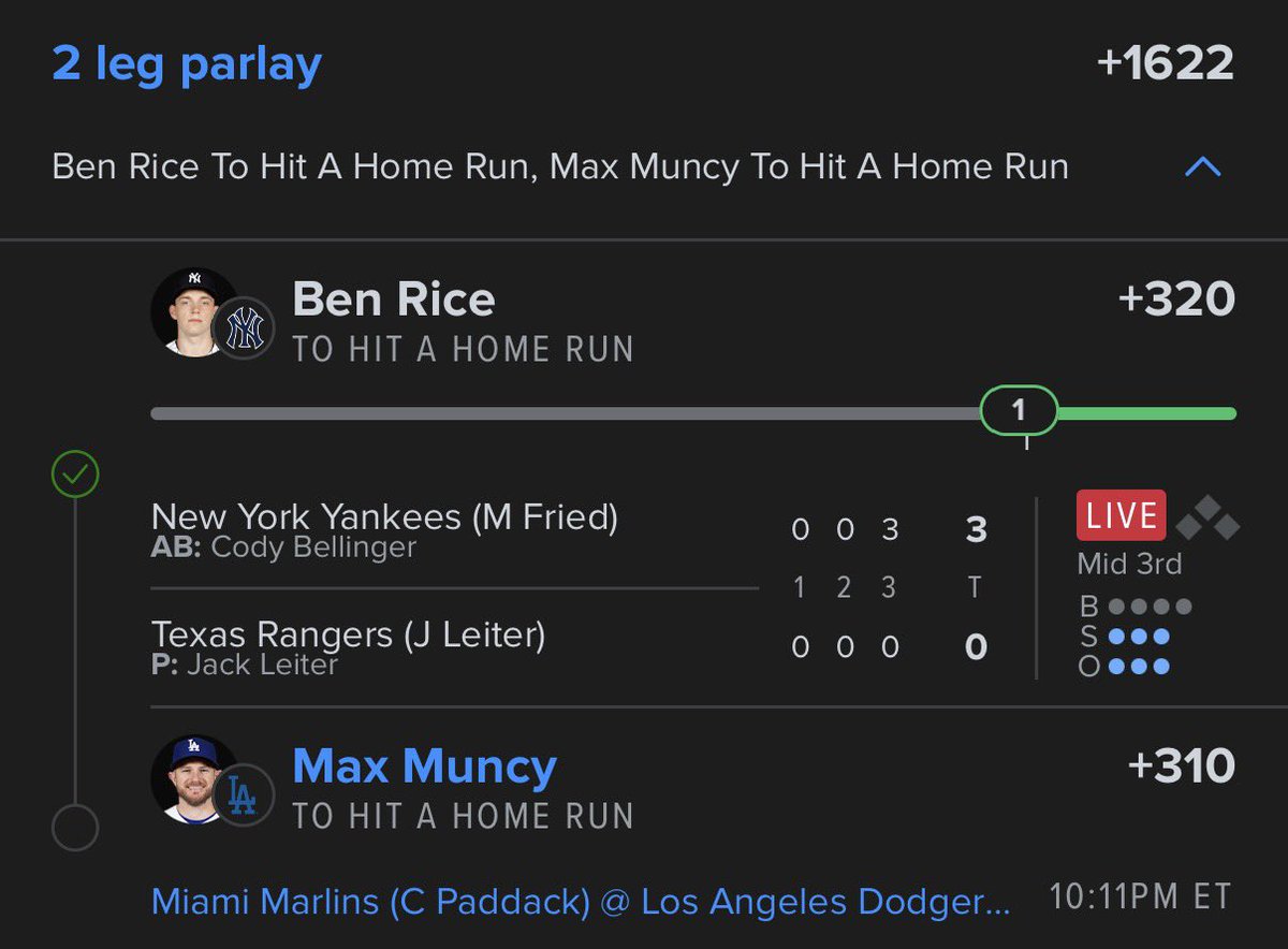 basketballgoddess7 tweet media