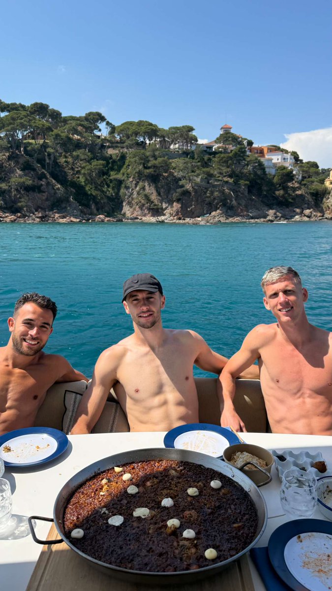 barcacentre tweet media