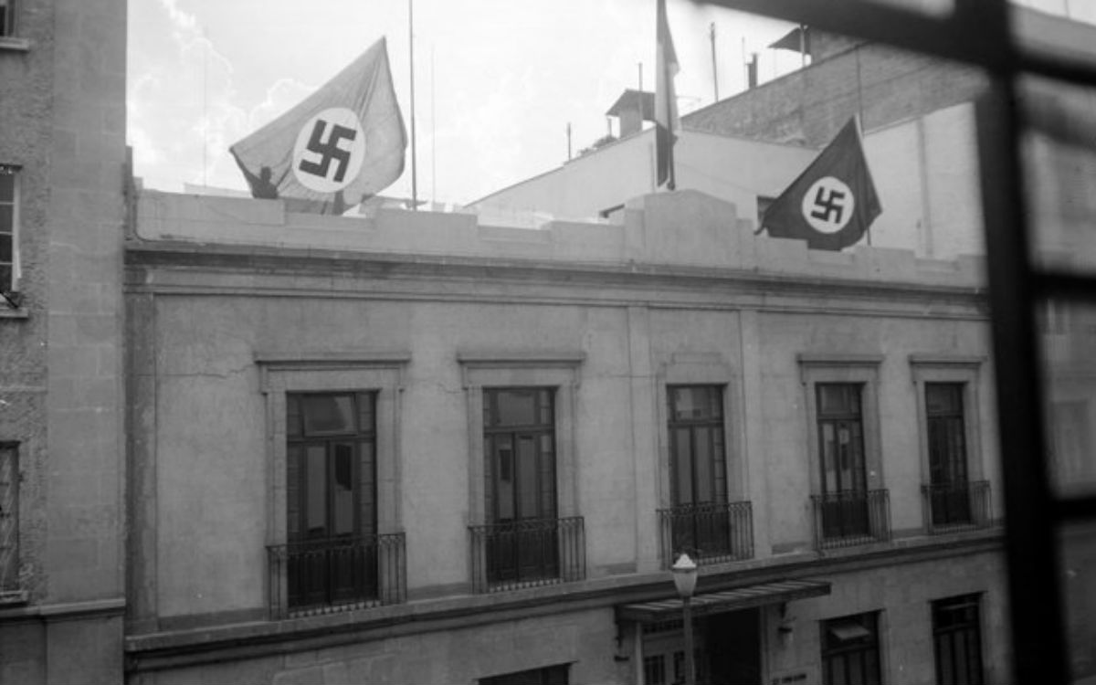 Jorge_AB8's tweet photo. @iheilhoppe Un día normal en ciudad de México en 1938 https://t.co/fFhQyaF0zx