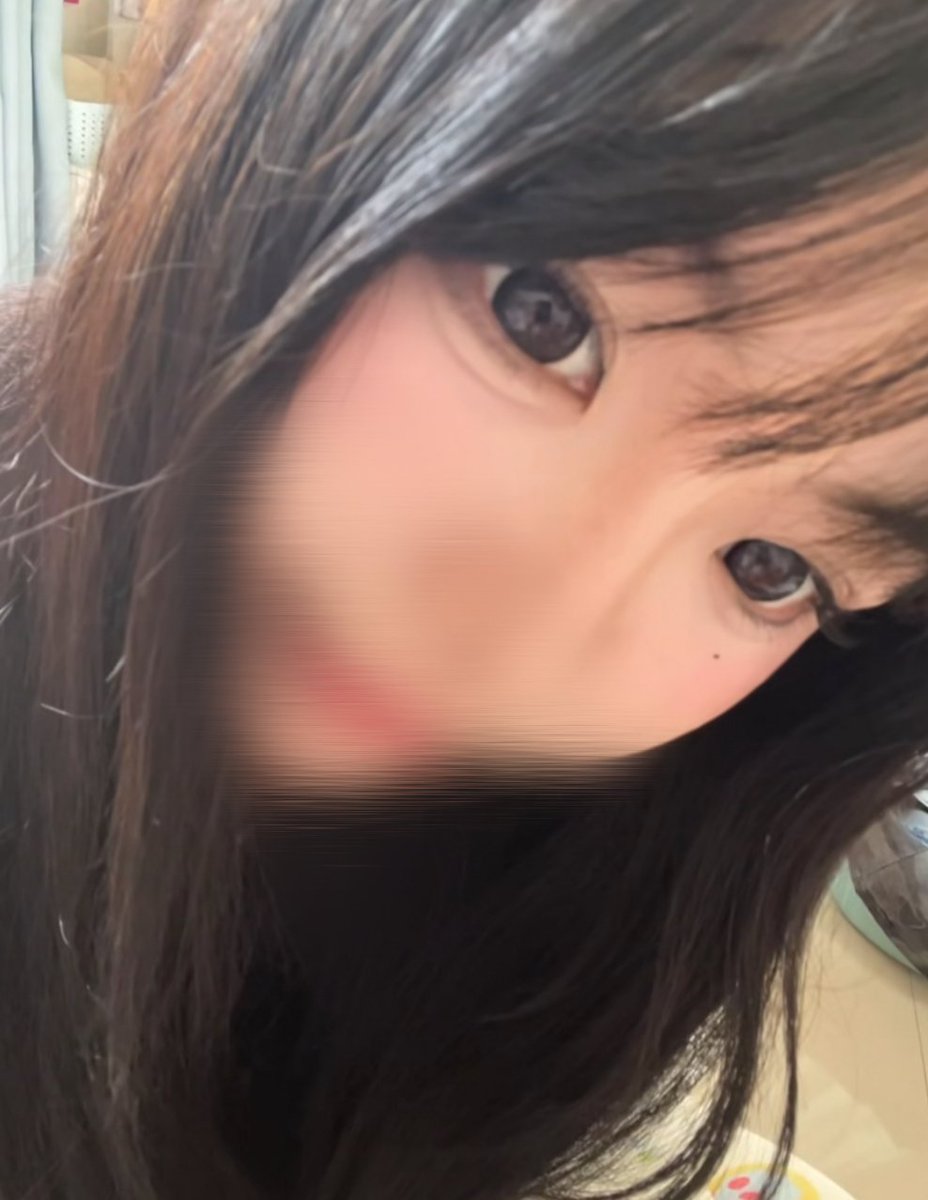まお tweet media