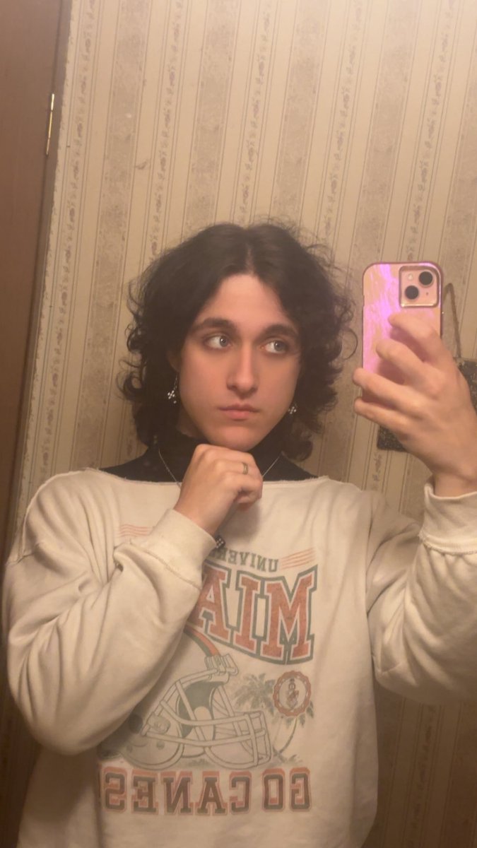 Bailey Bear🐝🏳️‍⚧️ tweet media