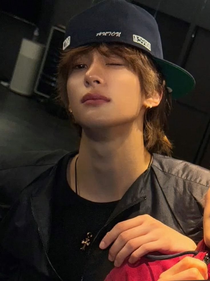 this pic is doing something to my brain