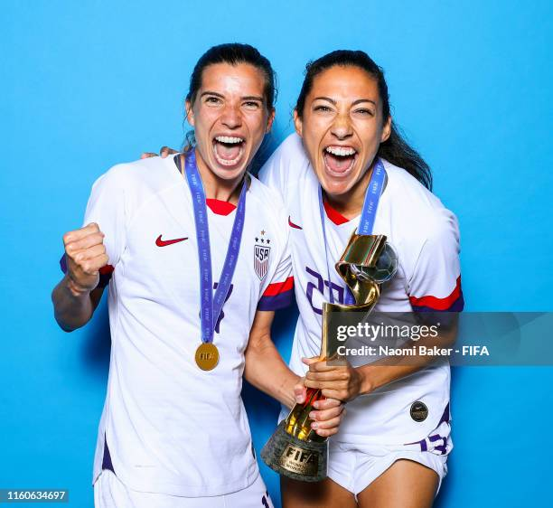 annabethpond3's tweet photo. and if i say dating ur teammate INCREASES ur likelihood of winning a professional championship... then what? https://t.co/jMmQKhRgSp