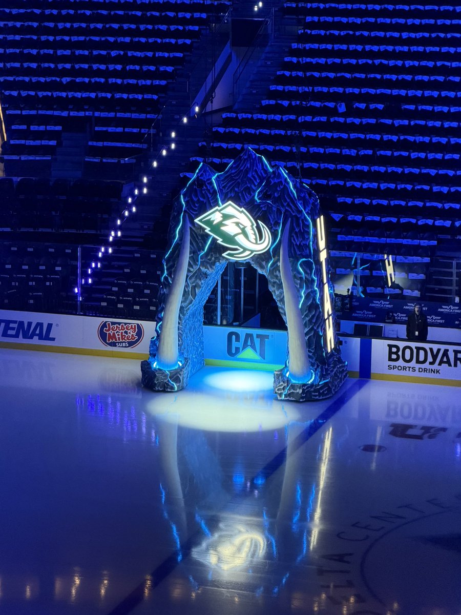 kdbuerge's tweet photo. Talent stats/Booth Coordinator with @espnSteveLevy and @TJOshie77 for the @StanleyCup Playoff game between the @GoldenKnights and  @utahmammoth 🦣 on @ESPN at @DeltaCenter. #VGKvsUTAH #ForgedInGold #TusksUp #NHLonESPN https://t.co/lSlQI55RY6