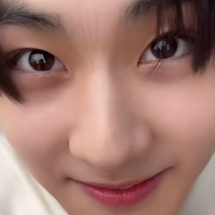 Enchanted_777 tweet media