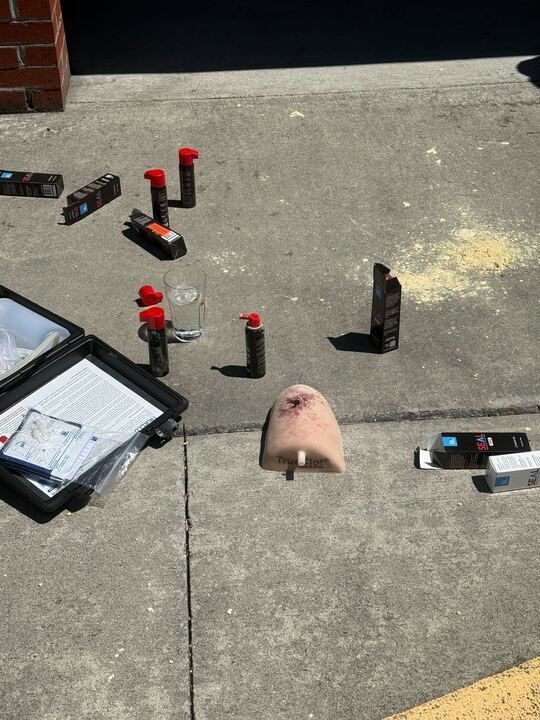 BC3Technologies's tweet image. On the ground today in NC.

Art Rosen trained officers + K9 handlers at the Pinebluff Police Department and Moore County Police Department on SEAL &amp;amp; HemoSEAL. 🚔🐾

Real scenarios. Real readiness.

Because seconds matter.⏰

#FirstResponders #K9 #SEALtheBleed #BePrepared