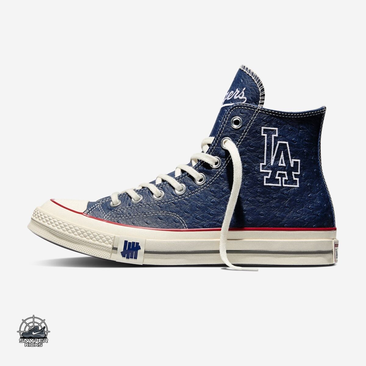 SnyperKicks's tweet image. UNDEFEATED x Converse Chuck 70 "Los Angeles Dodgers"
Colorway: Blue/Cream/Red
Style Number: 
Release Date: 
Price: $125
#LosAngelesDodgers #undefeated #converse #chuck