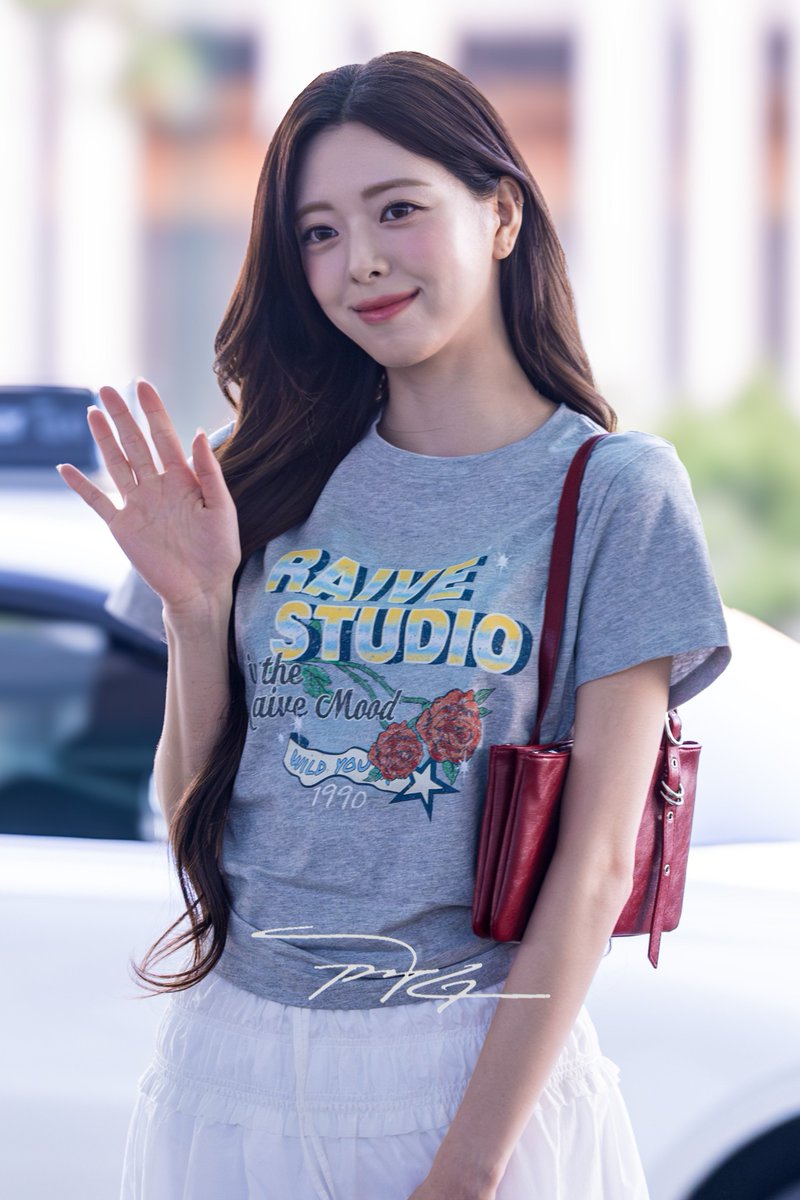 ITZY믿지 tweet media