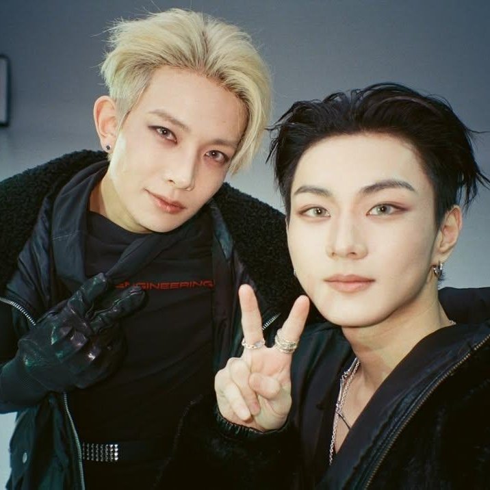 Enchanted_777 tweet media