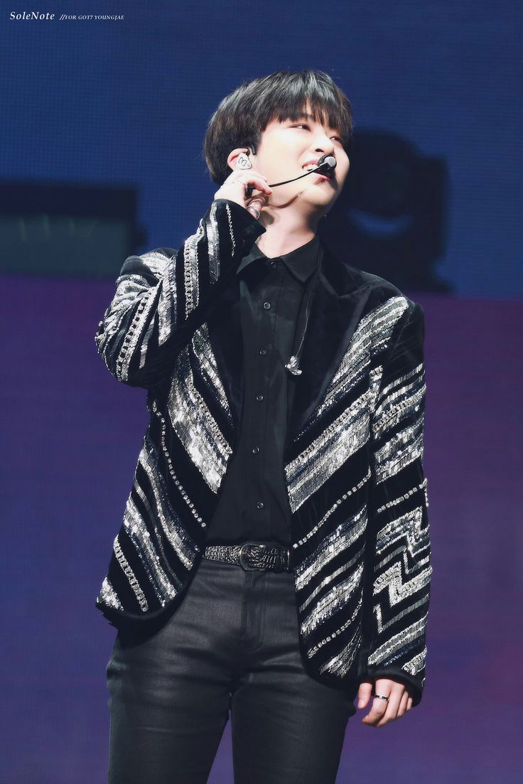 hourly youngjae tweet media