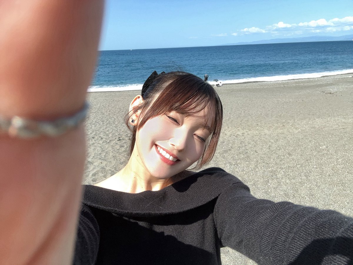 モナ・ミダレ ♡ 5月に2回ワンマンあるょ tweet media