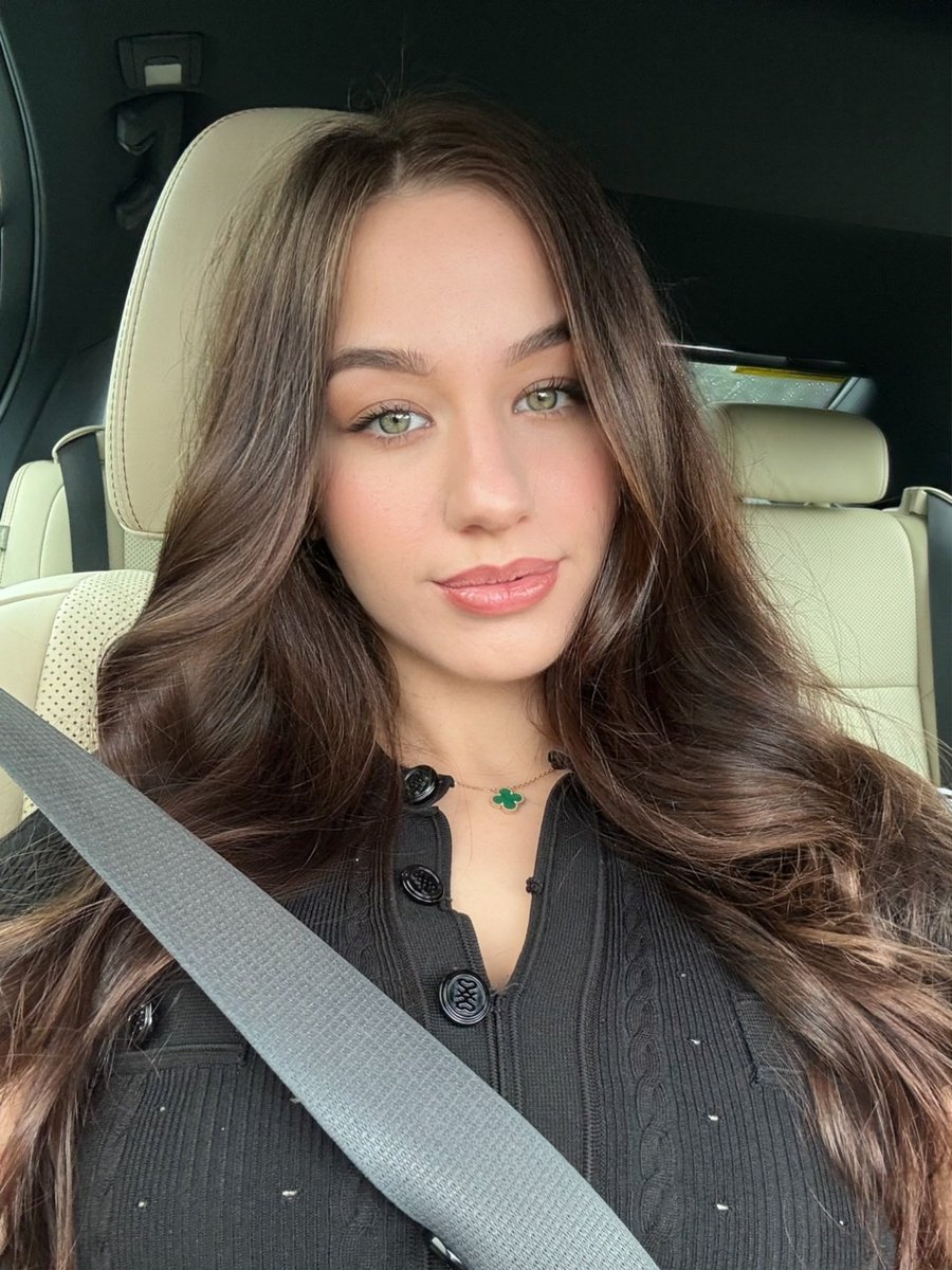 Goddess Grace 🖤 tweet media