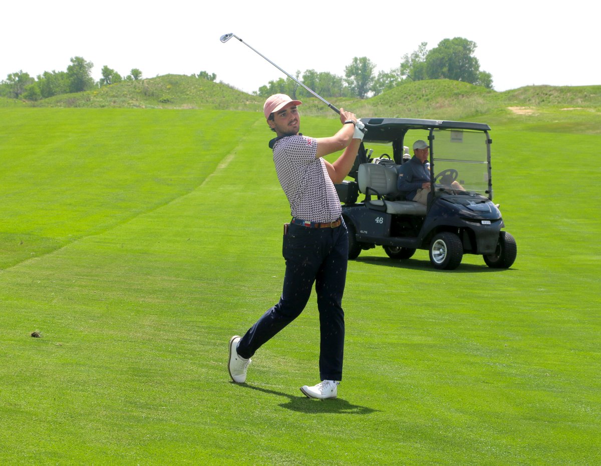 UHCougarMGolf's tweet image. .@Hudson_Weibel with Second-Round 65 on first day of @Big12Conference Championship presented by @Allstate

He's tied for third entering Tuesday's Third Round

🔗 – bit.ly/48rV544
📊 – bit.ly/4vGdJ1Y

#GoCoogs