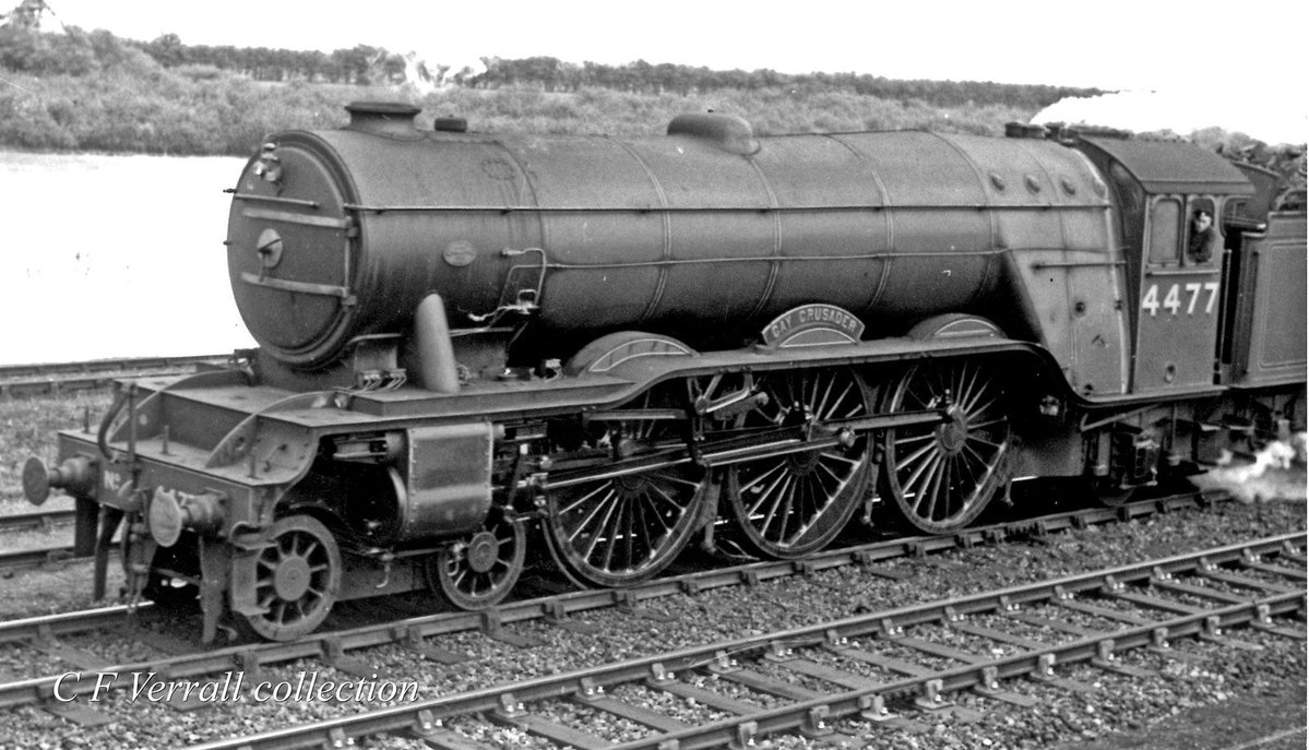 Edward Thompson™️ tweet media