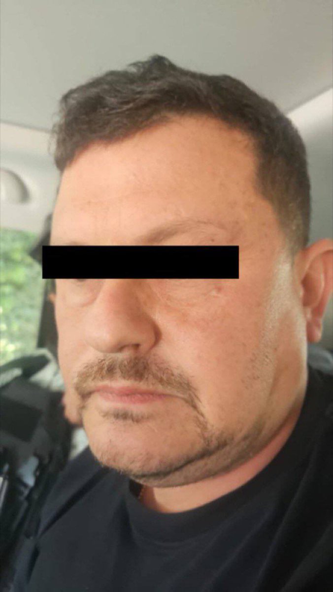 JaliscoRojo's tweet image. El día de hoy en #Zapopan, #Jalisco, Fuerzas Federales detuvieron a César Alejandro N, alias “El Güero Conta”, identificado como operador financiero de Audias Flores Silva, alias “El Jardinero”, jefe regional del #CJNG.