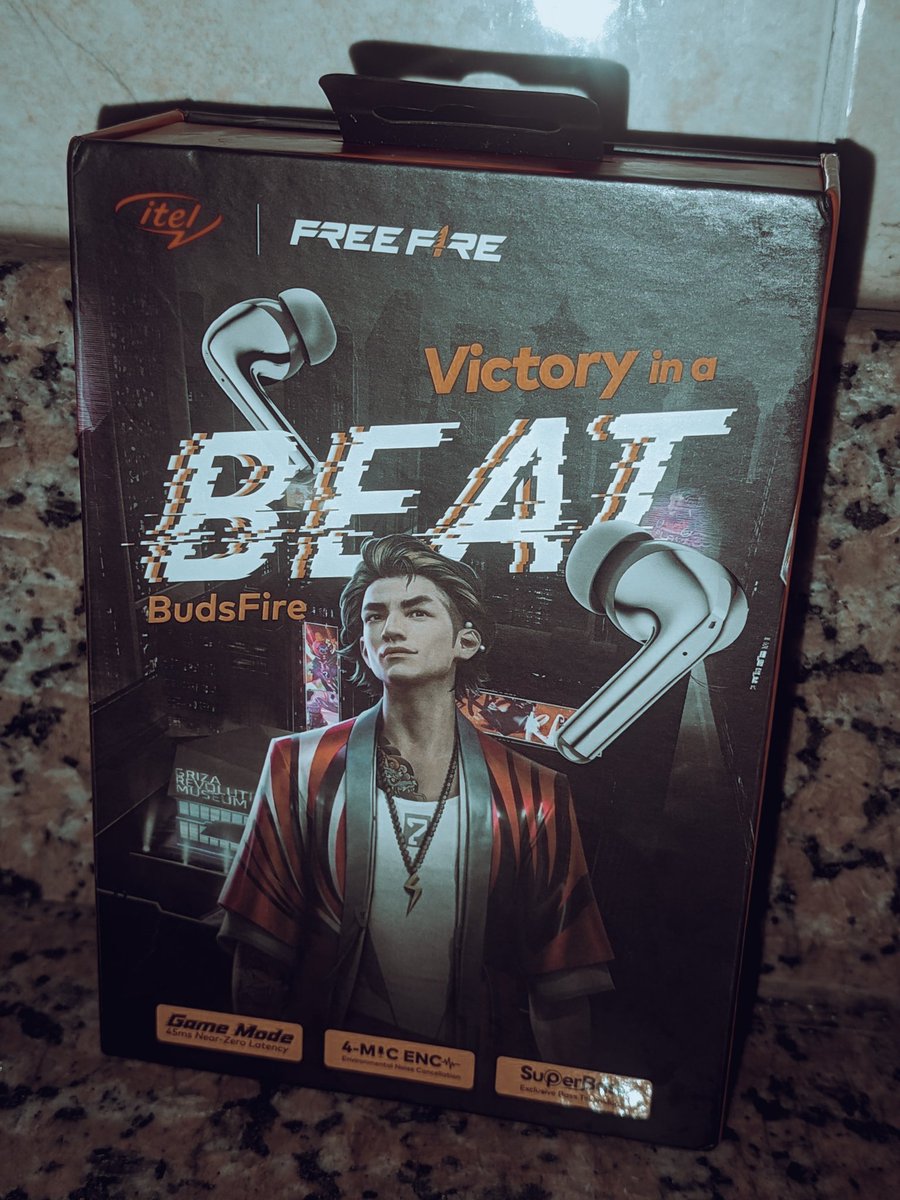 Stardomisaac's tweet photo. Just got the @itelNigeria BudsFire 🎧🔥
I can literally feel the bass in my chest 😮‍🔥🔊
45 hours playback, super fast charge, and clean sound all through.
Got it for ₦45,000 — and honestly, it’s worth every naira 💯 https://t.co/NO02kERw0w