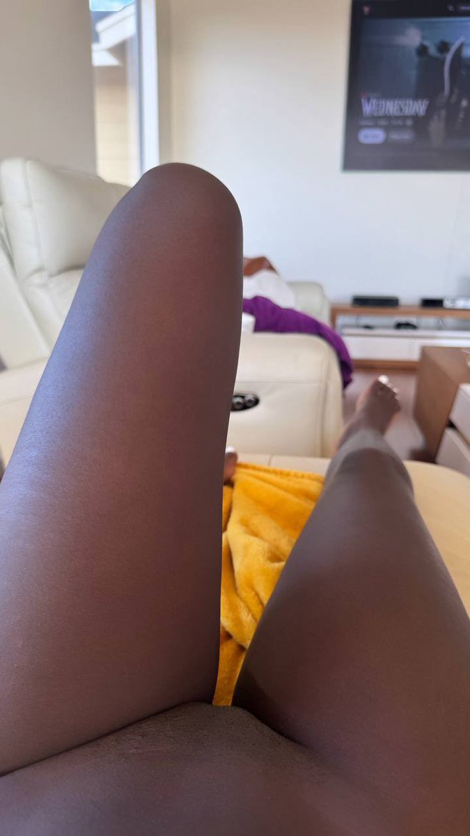 Petiteprincess tweet media