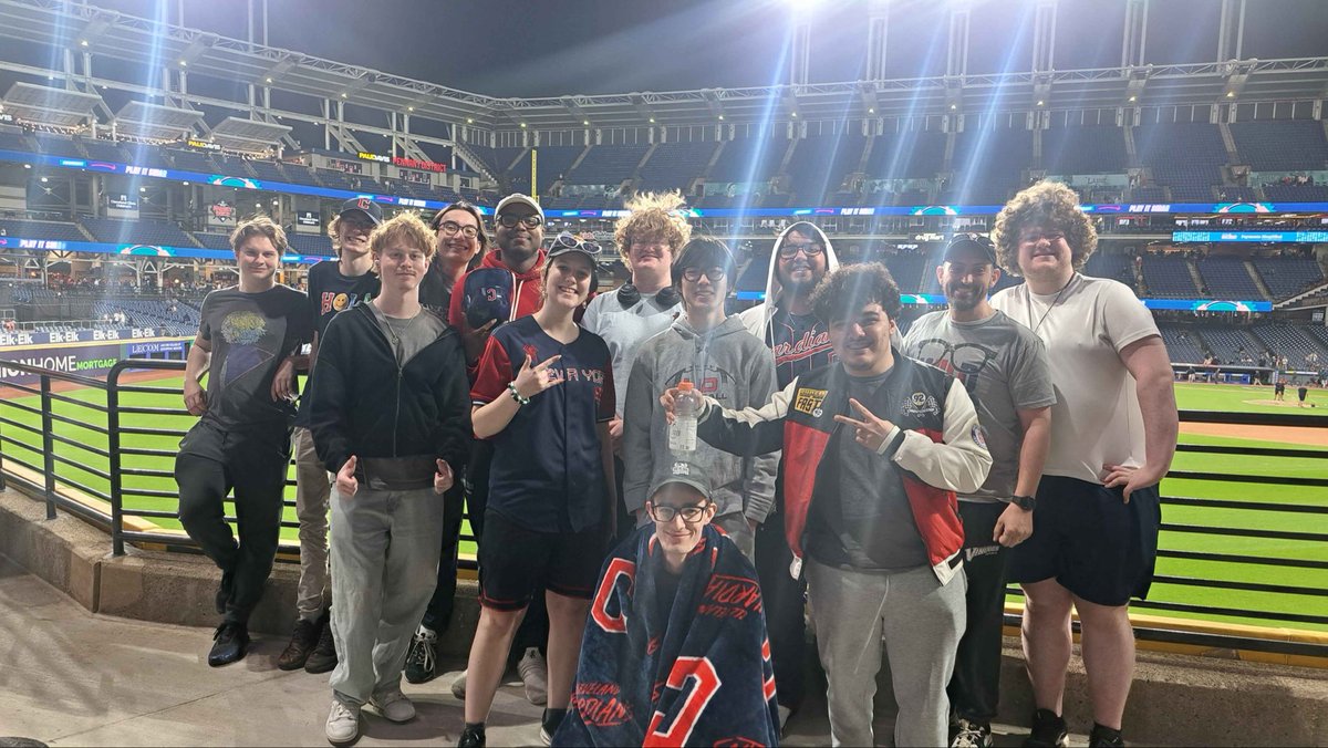 CSUVikes_GG's tweet photo. Take these Vikes to the Ball Game! ⚾️

Several CSU Esports players and staff came out to support the Guardians tonight in a fun match against the Rays!

No amount of wind could’ve stopped all the fun we had tonight, thanks for having us out!

#GoVikes https://t.co/v8r3zUA4Tz