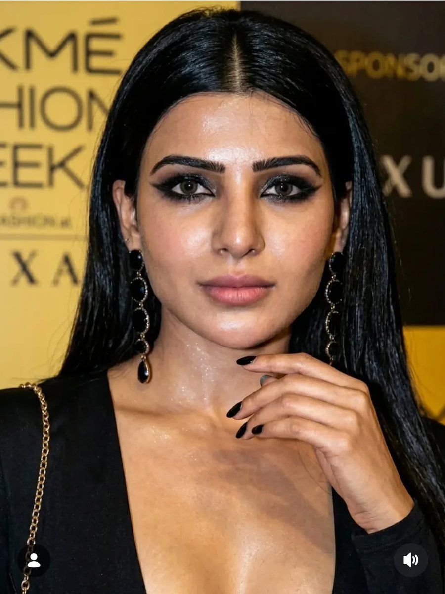 samantha bi slave tweet media