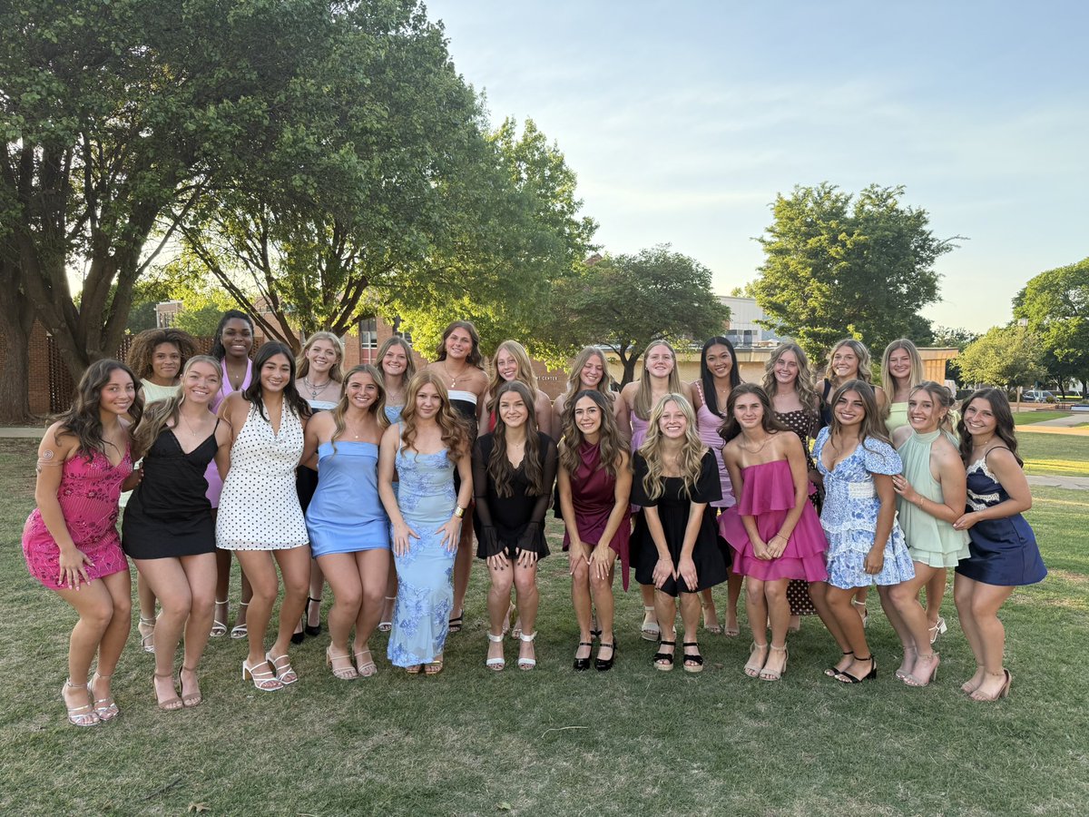NWOSUSoccer's tweet photo. What a fun night at the Northwespys! So proud of all of your hard work and accomplishments. Congratulations to our winners:

Kamalei Kealoha – Freshman of the Year
Elie Dang – Junior of the Year
Jenna Mills – Ranger Award
Taylor Annen – September Athlete of the Month https://t.co/pEXVBLlgpj