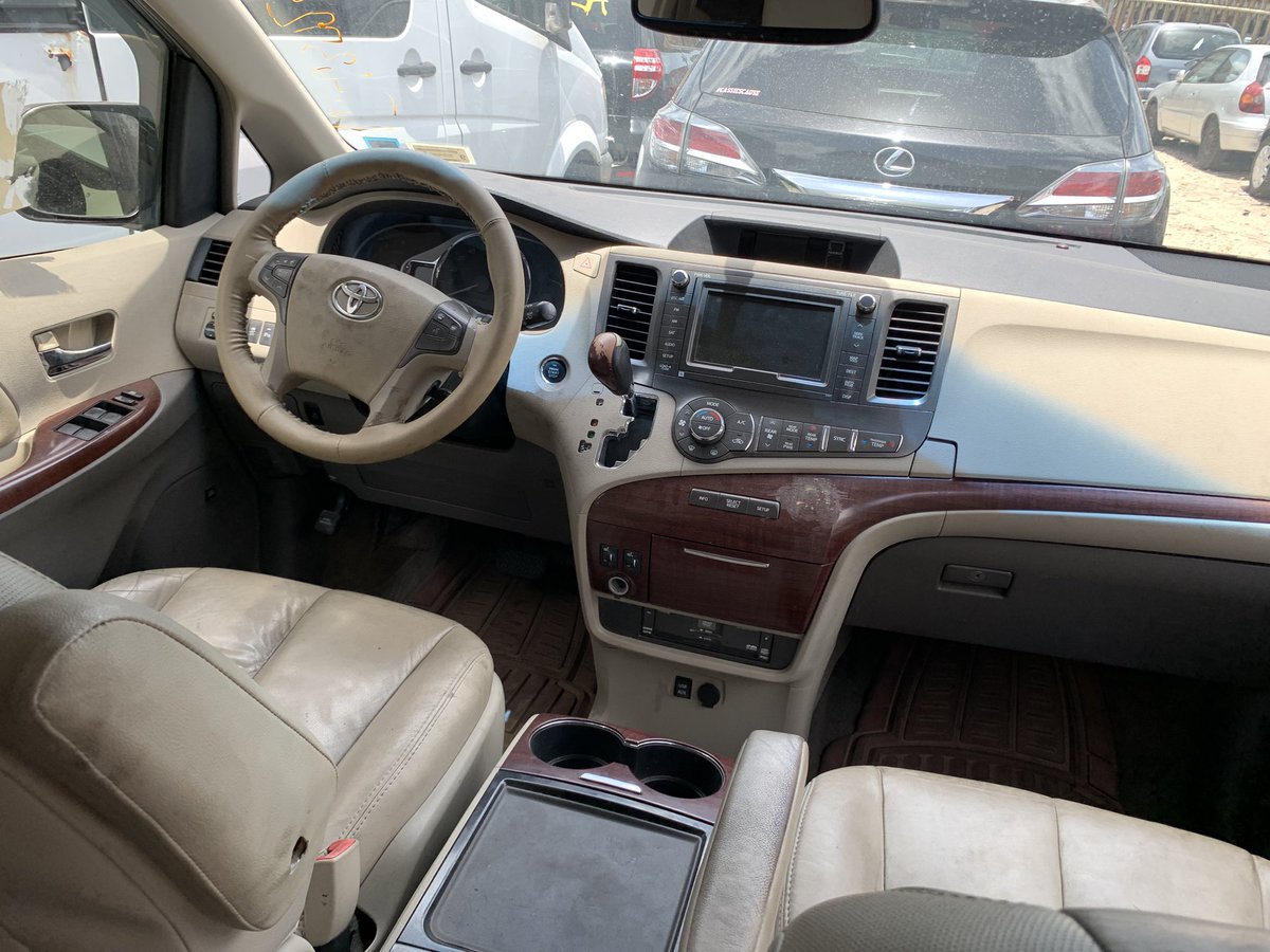 Emekaoflegos's tweet image. Good Deal(NCDGROUP)

2012 Foreign Used Toyota Sienna XLE

 ..Clean 
..No Fault
..Thumbstart 
..Reverse Camera
..DVD  Player
..Duty Paid
..Performance 💯 

🅿️16.5M($11K)

Location::Lagos State

 090-4615-8986 070-7149-0477

 Nationwide Delivery 🚚 ✈️. #ncd #2012siennaXLE #hello