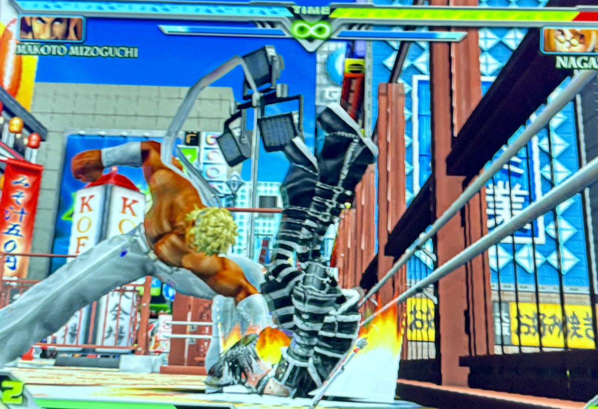 ahonokoomaru's tweet image. KOF MAXIMUM IMPACT 2と REGULATION Aよう遊んだ🙌🏼リリーやら溝口出てきたり久々やっても爽快🙌🏼願わくば箱で出る予定やった3が見たかった💨
#SNK #KOF