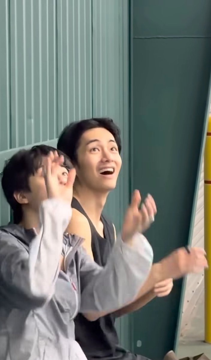 ก็คือ pickleball เป็นกีฬาคู่รักป่ะ