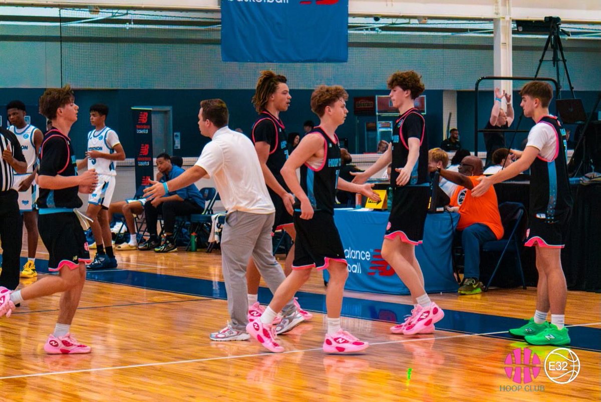 Hoop Club tweet media