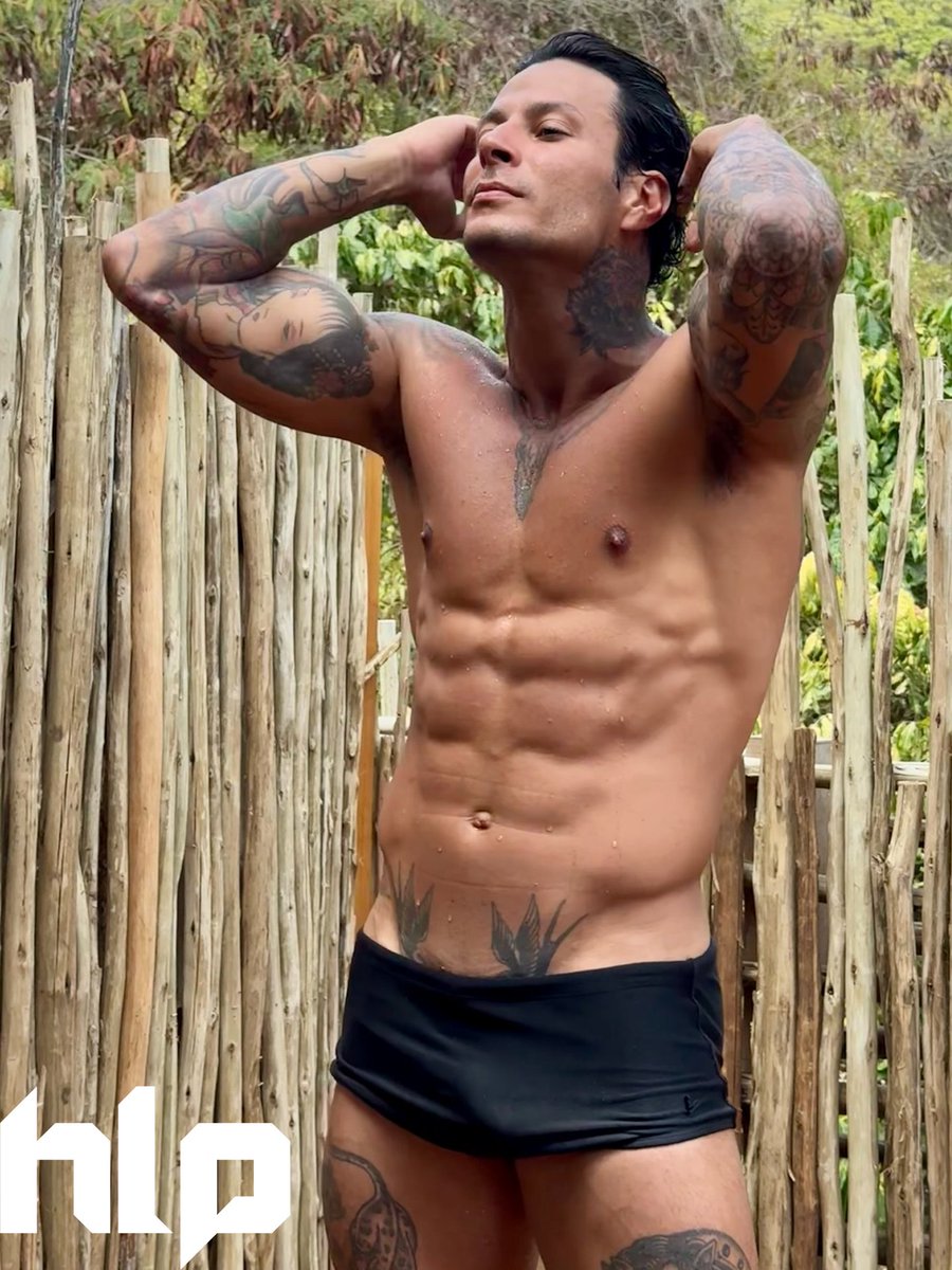 homensdelinguap's tweet image. É simplesmente o incrível Rodrigo Lima tomando um pouco de vitamina D 🔥

#rodrigolima #brazilianmodel
#autumn #sunnyday
#homensdelinguaportuguesa
