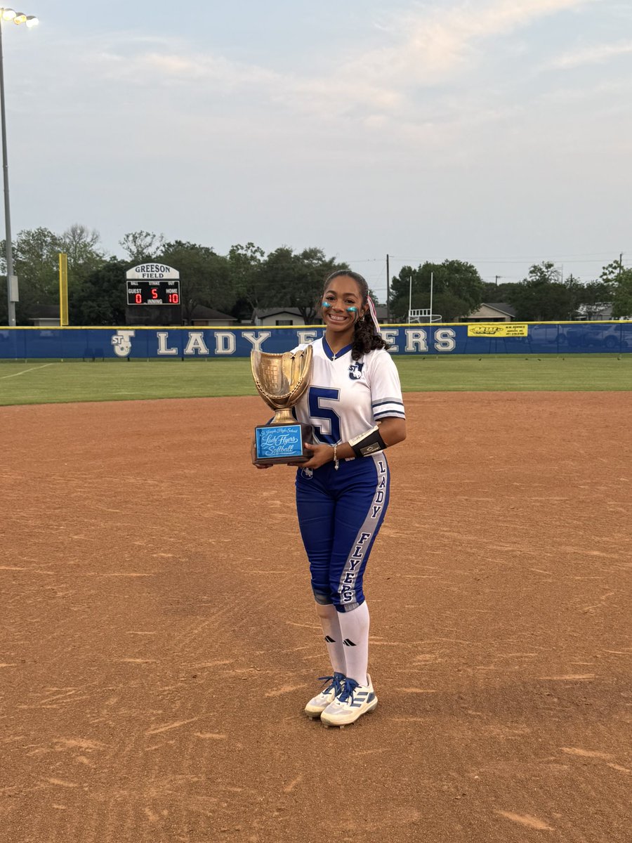 Jazmyn Gamez tweet media